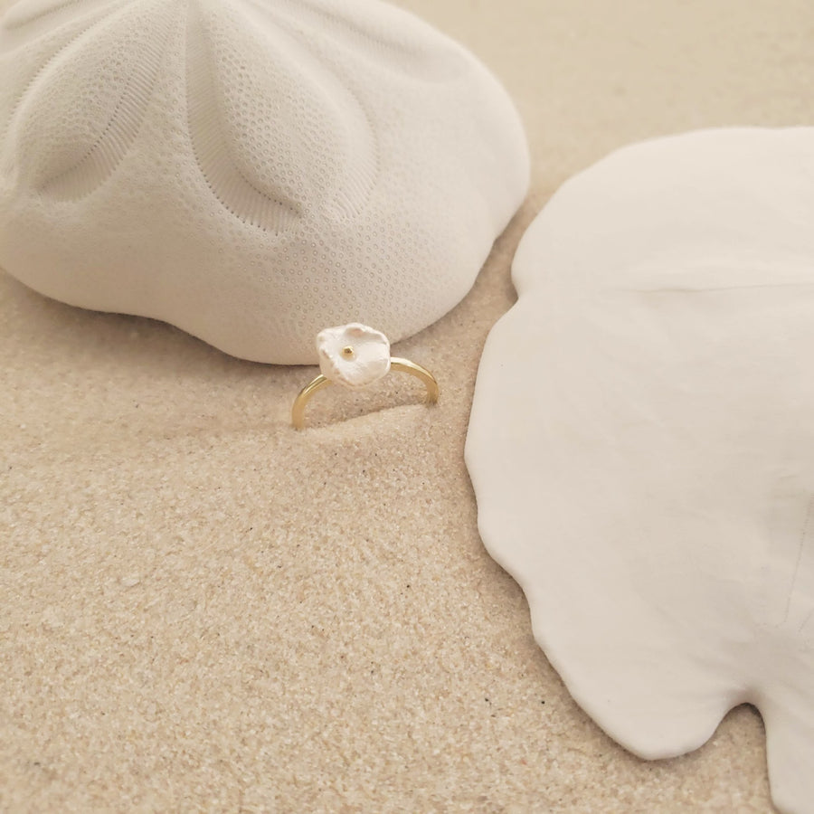 Petal Pearl Ring