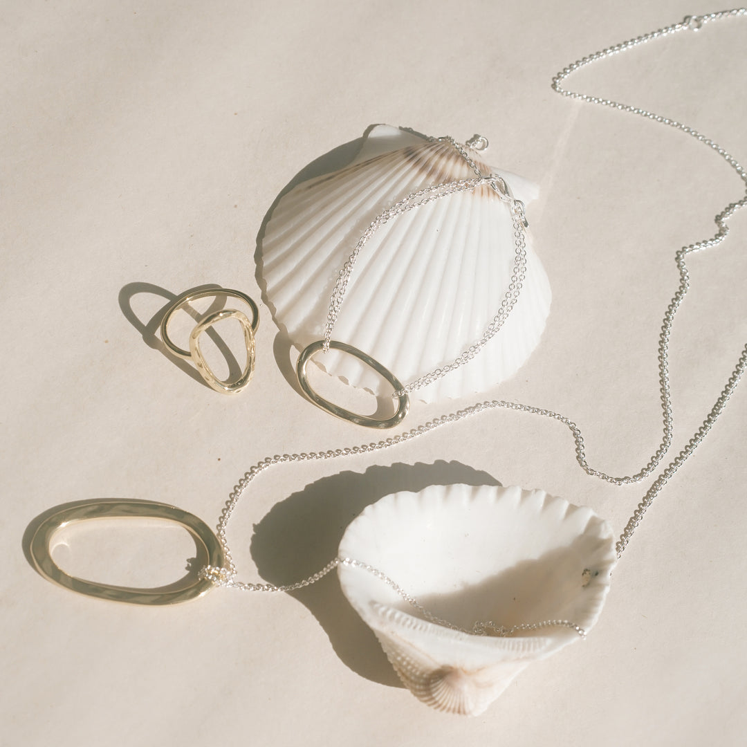 Eleanor Organic Oval Necklace (Long)